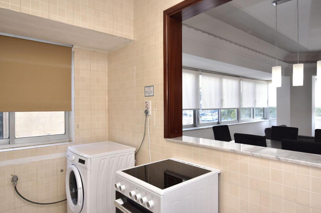2 Bedroom, Central And Spacious Apartment With Sea View - 2 มซิดา ภายนอก รูปภาพ
